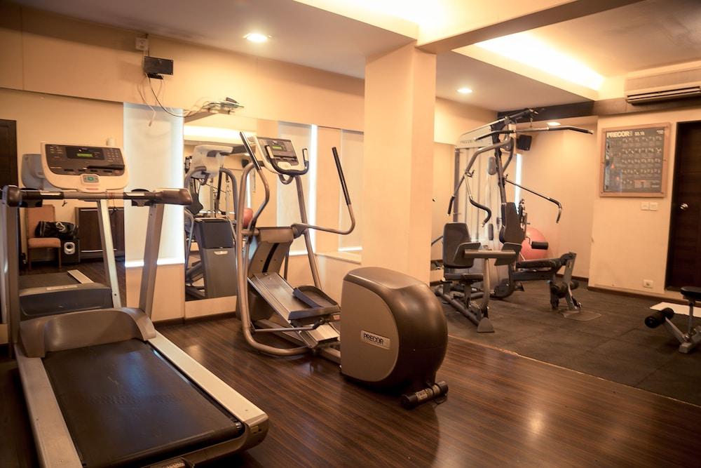 Kapila Business Hotel Pune Esterno foto