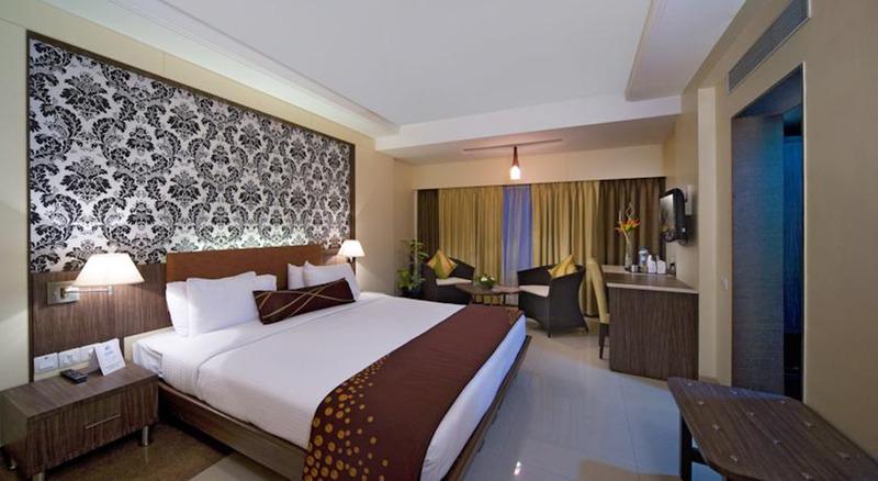 Kapila Business Hotel Pune Esterno foto