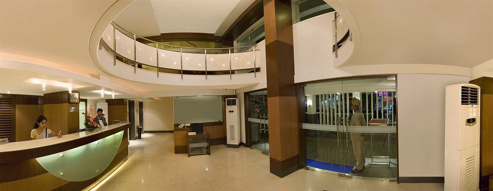 Kapila Business Hotel Pune Esterno foto